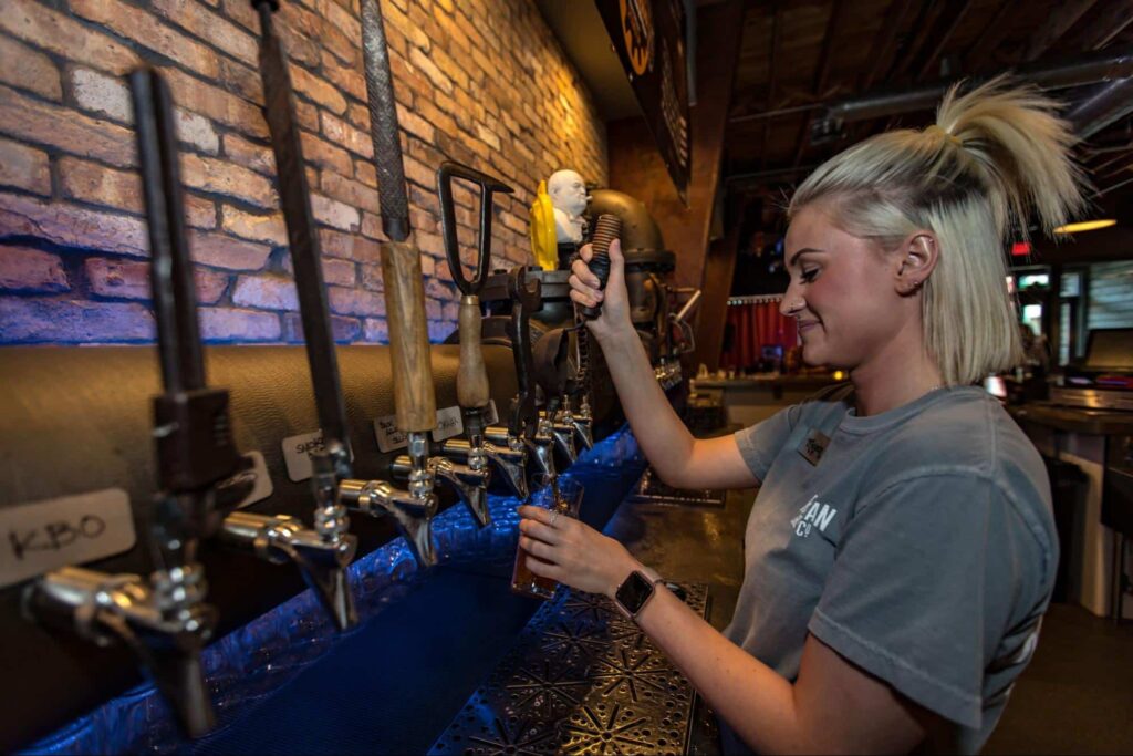 Exploring Wisconsin's Wine and Brewery Scene: A Guide image2.jpg